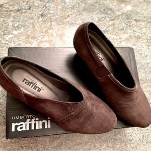 Umberto Raffini Brown Suede Booties Size 40, 8.5 / 9